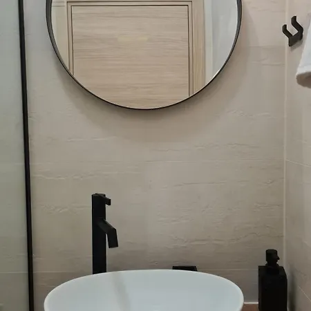 Calico Apartment's ילסה