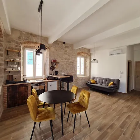 Calico Apartment's *