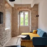 Calico Apartment's * 耶尔萨