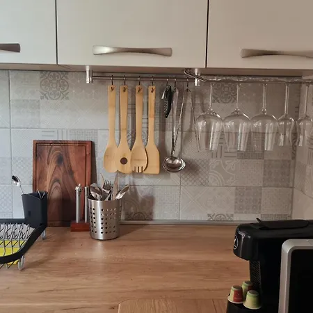Calico Apartment's Daire